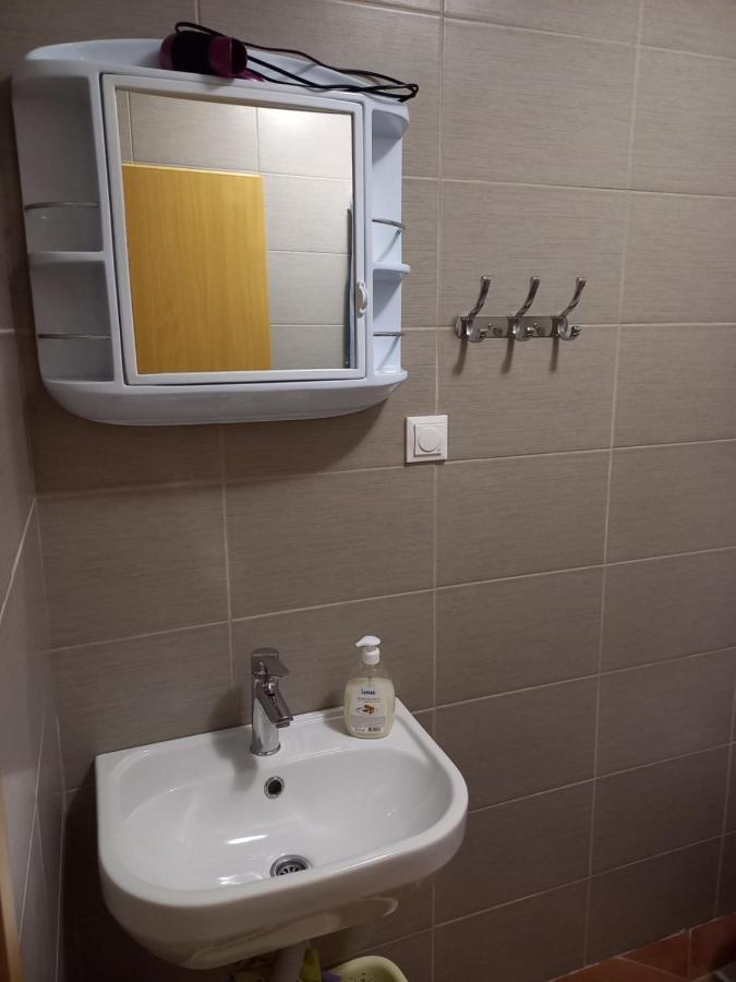 Apartman Konak Prozor Zewnętrze zdjęcie